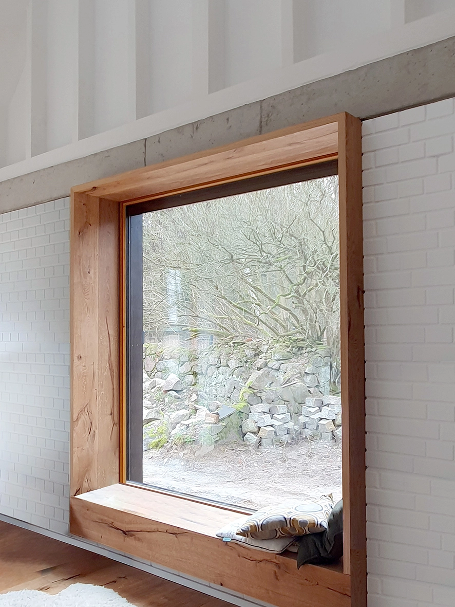 EN_United Architektur Seat Window